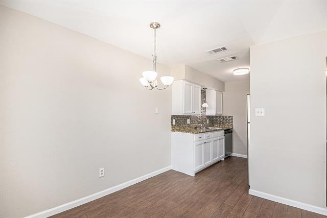 Foto del edificio - 7003 Crosstimbers Ln