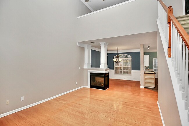 Foto del edificio - 14571 Angela Dawn Ln