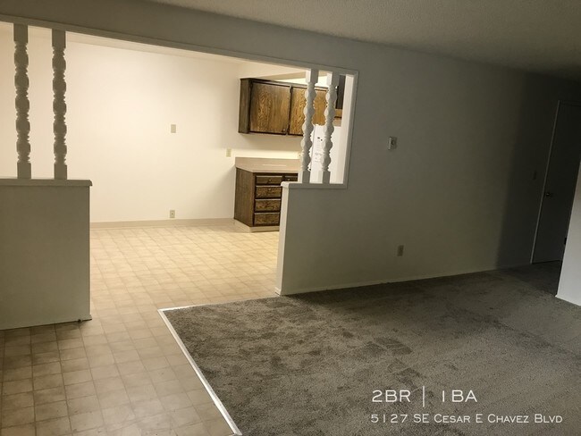 Foto del edificio - 5127 SE Cesar Estrada Chavez Blvd