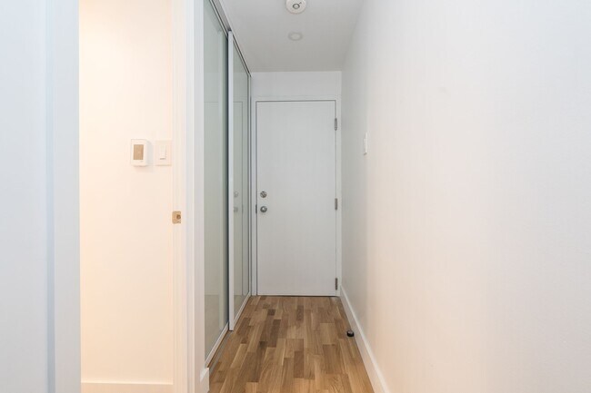 Photo du bâtiment - 800 Richmond St W