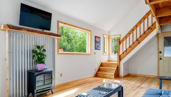 Building Photo - 33749 Wolf Trail Ln