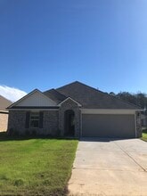 Building Photo - 28432 Longfellow Ln