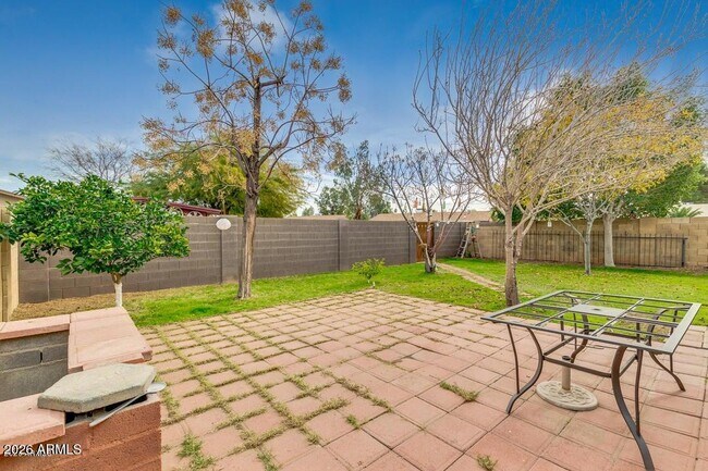 Foto del edificio - 93 S 95th St