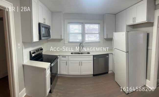 Building Photo - 401 Fernando St NE