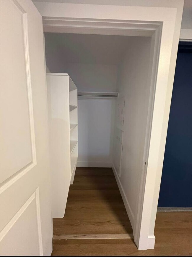 Building Photo - 25 Lynnett Rd