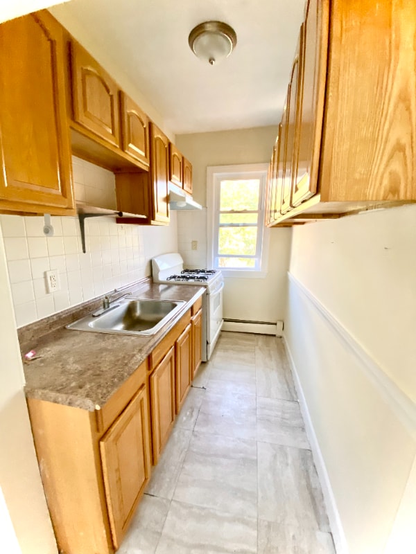 Building Photo - 56 Mozart St