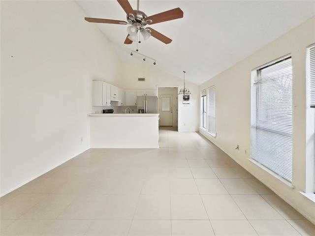 Foto del edificio - 1106 Hollis St