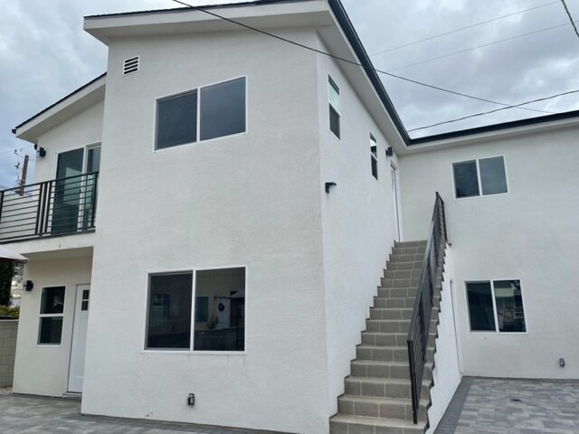 exterior view - 436 N Shelton St