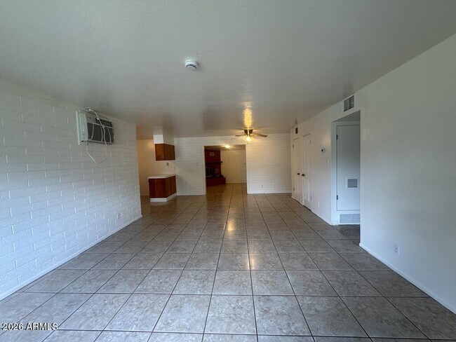 Foto del edificio - 801 Norman Ave