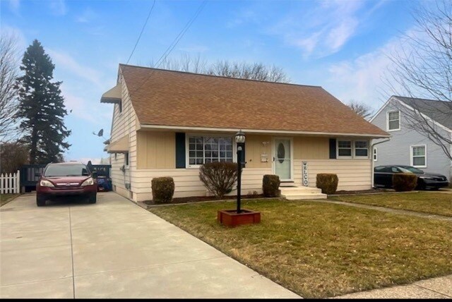 Primary Photo - 1736 W 25th St