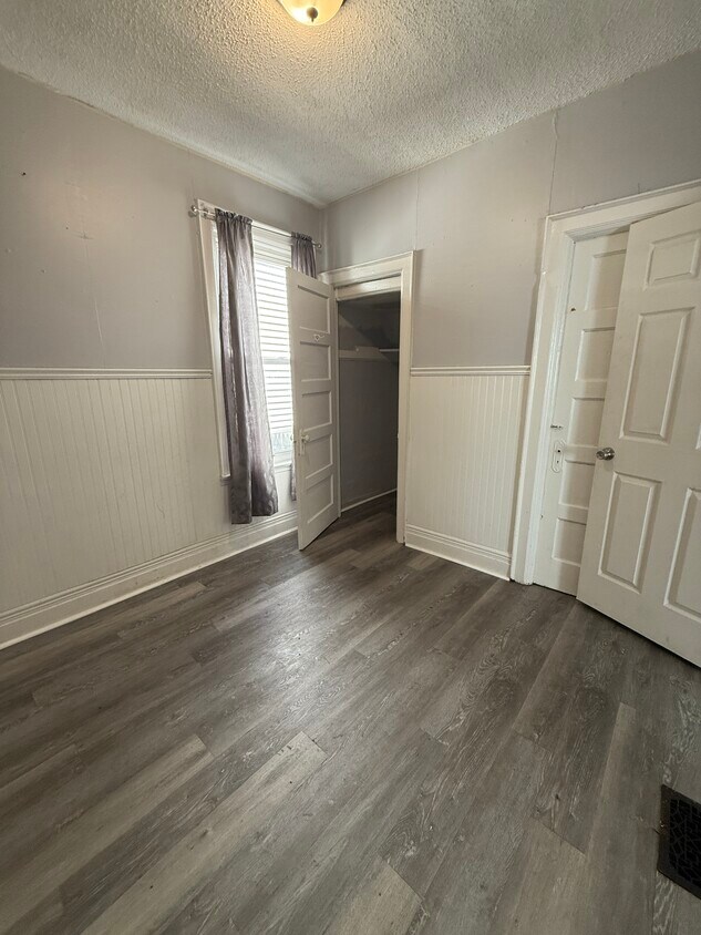 Foto principal - 115 Lockwood Ave