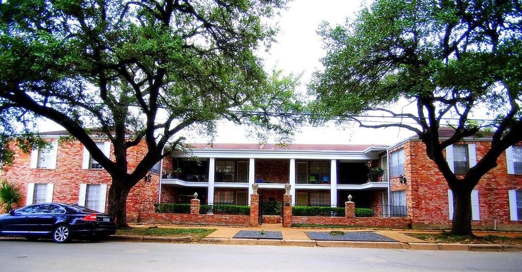 3611 Stanford St, Houston, TX 77006 Townhome Rentals in Houston TX