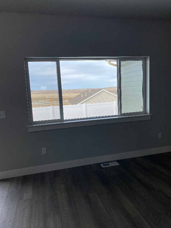 Building Photo - 923 Mission Oaks Dr
