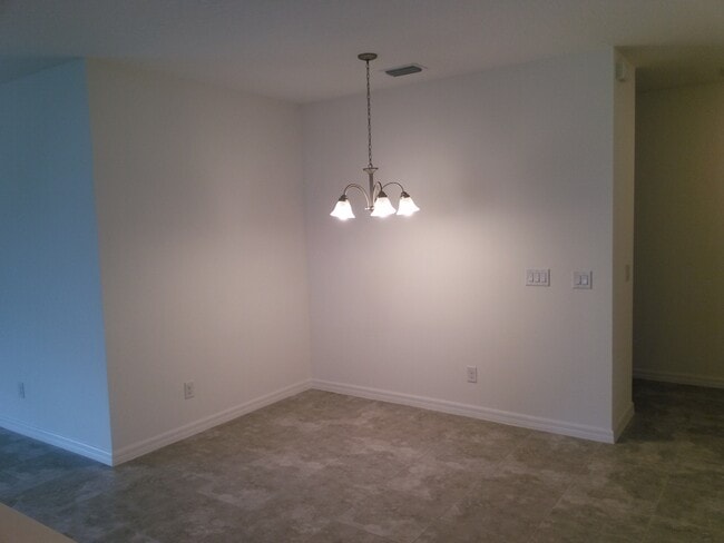 Building Photo - Overlook Reserve-3252 Emilio Pl Kissimmee, FL 34758