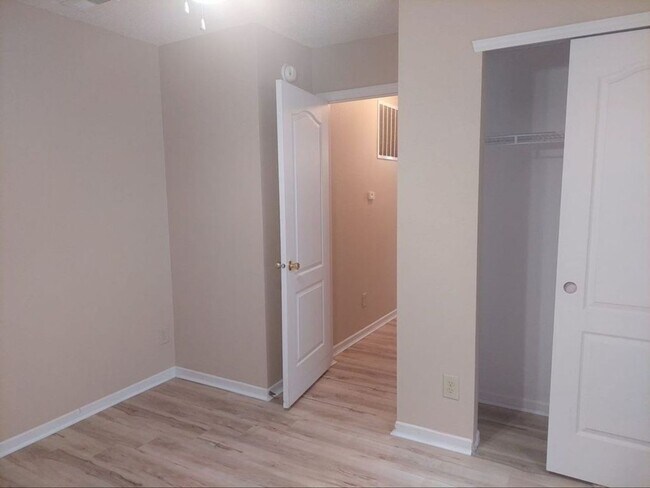Foto del edificio - Benjamin Crossing....3 Bedroom 2 Bath