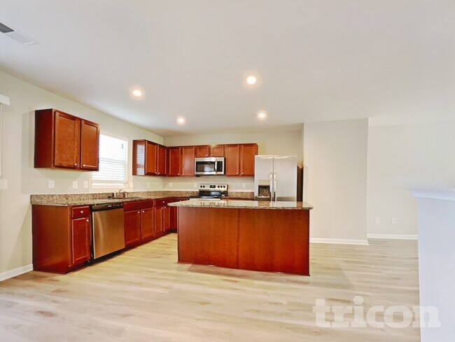 Foto del edificio - 757 Sequoia Dr