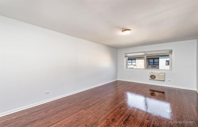 Building Photo - 1610 W Jarvis Ave