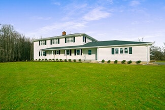 Building Photo - 370 Smithburg Rd