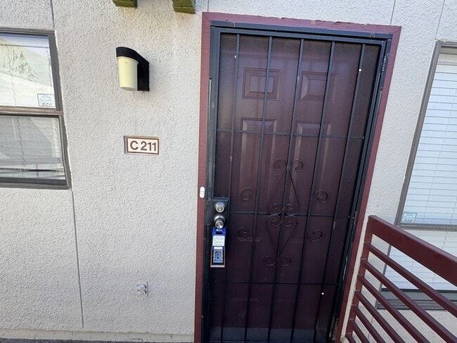 Photo - 3420 W Danbury Dr Apartment