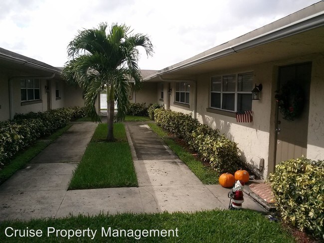 Foto del edificio - 521 Banks Rd