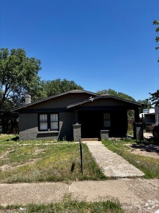 Building Photo - 2104 20th St