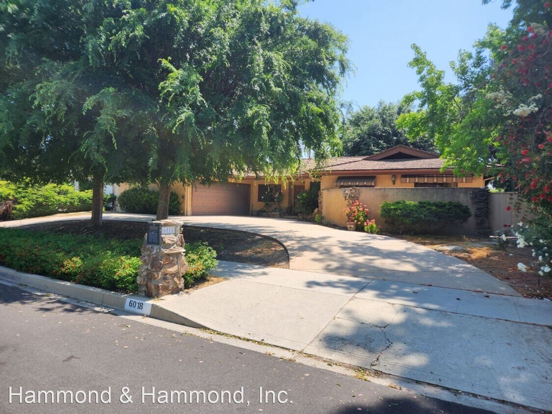 Foto principal - 3 br, 2 bath House - 6018 Lockhurst Dr.