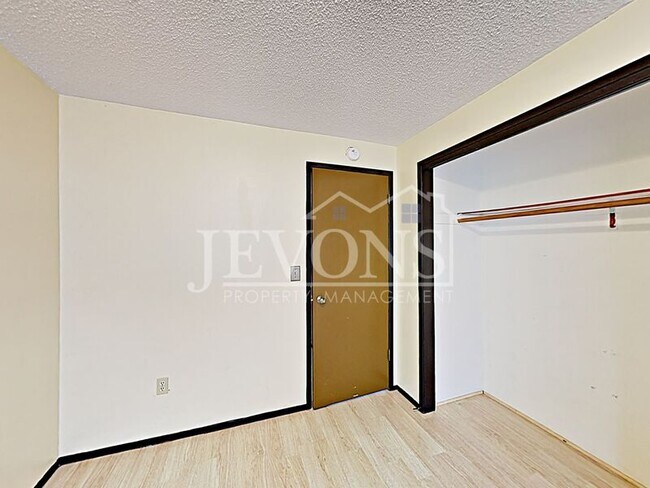 Foto del edificio - 151 Vista Ln