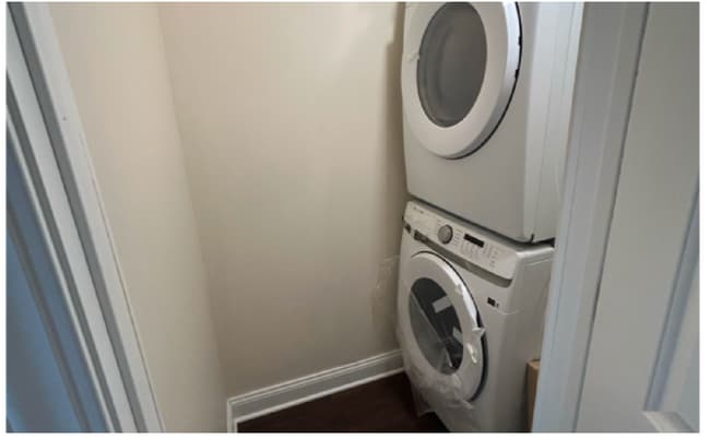 Building Photo - 924 Brookline Blvd