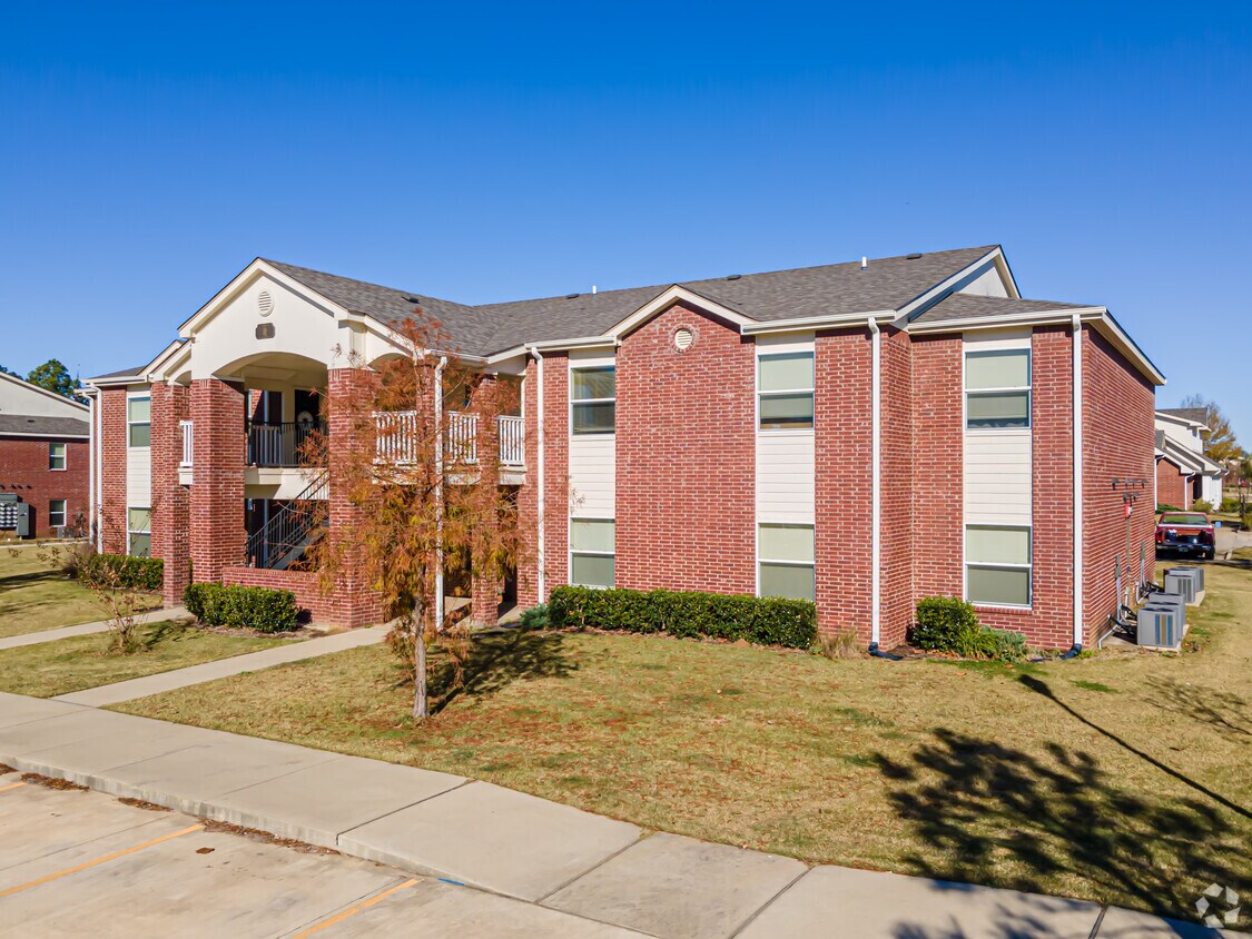 The Greens of Madison County - 124 Links Dr Canton, MS - Apartments for  Rent in Canton | Apartments.com