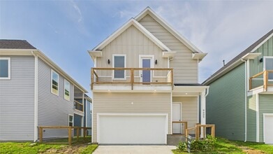 Building Photo - 9609 Valeca Dr