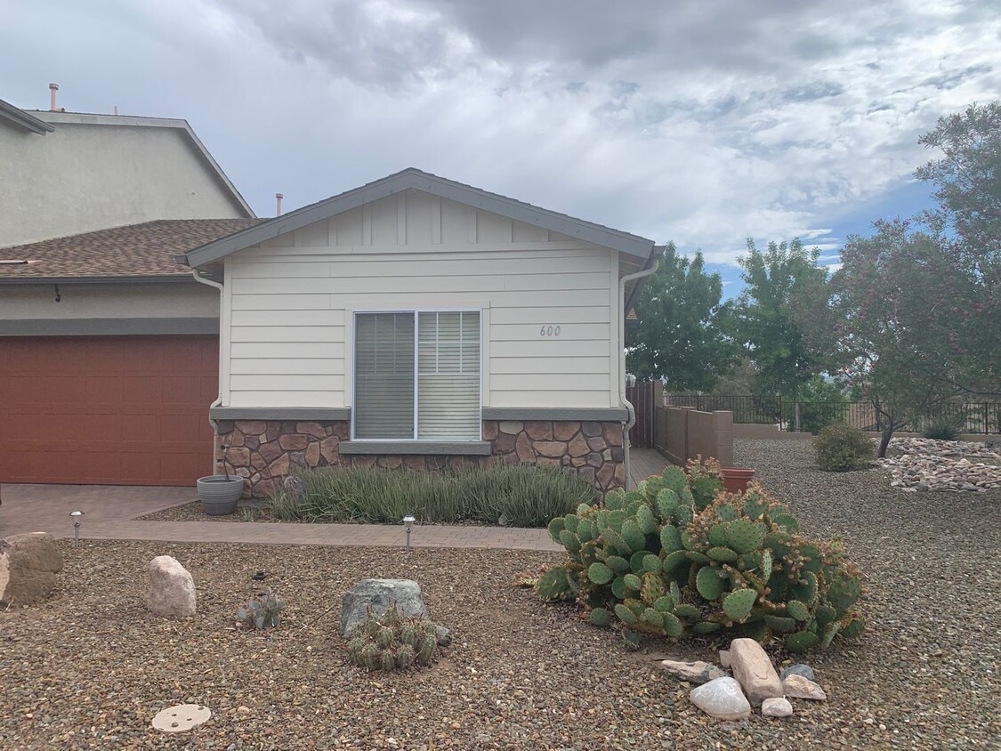 Primary Photo - Unfurnished, 1-year long-term rental