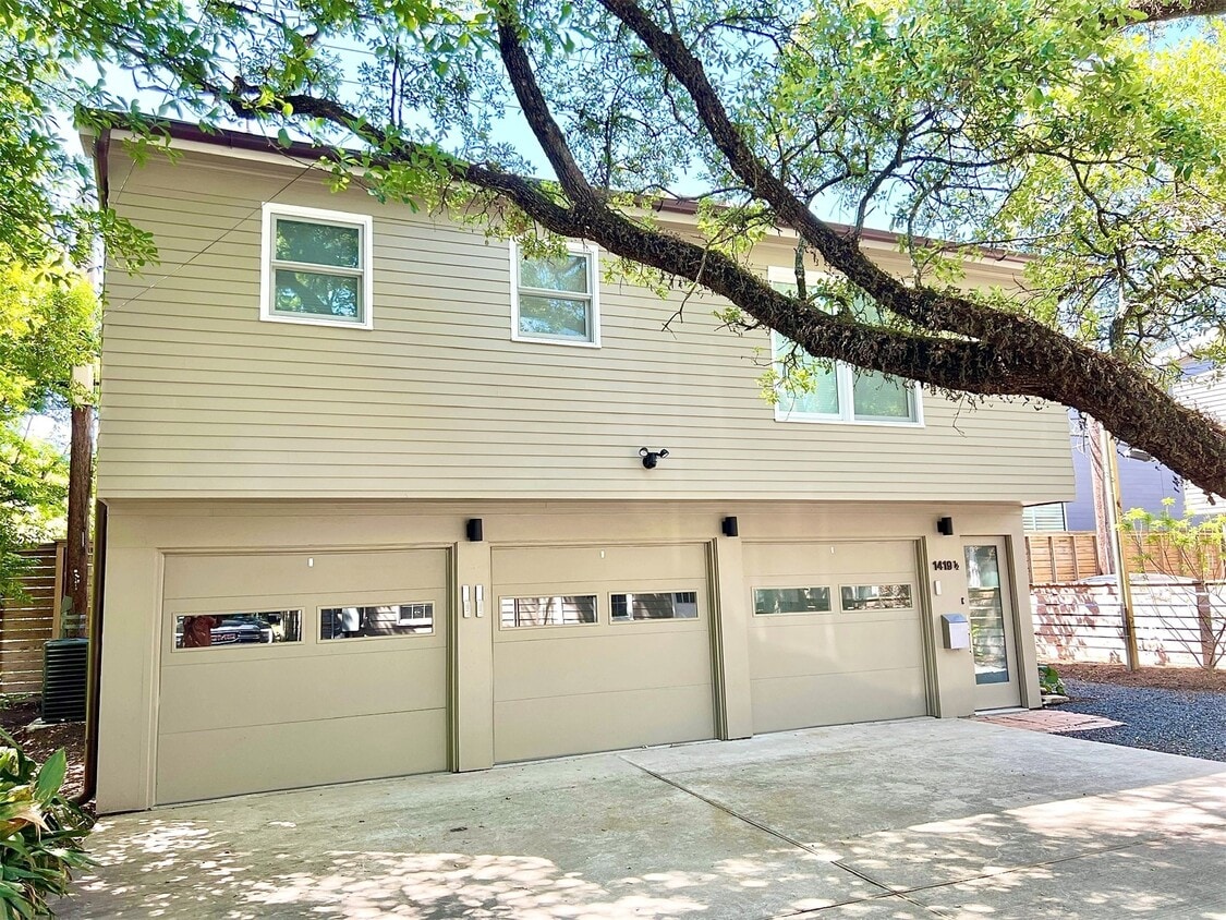 Primary Photo - 1419 Branard St