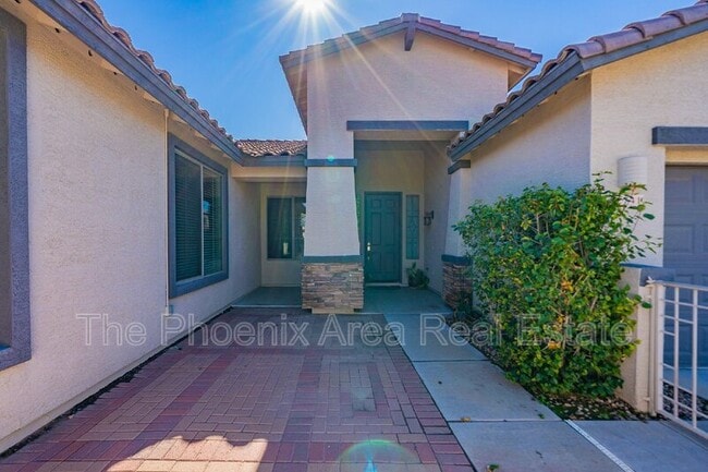 Photo - 2741 E Yellowstone Pl House