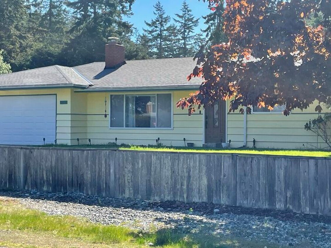 Foto principal - Great Single Level Rambler in Oak Harbor!