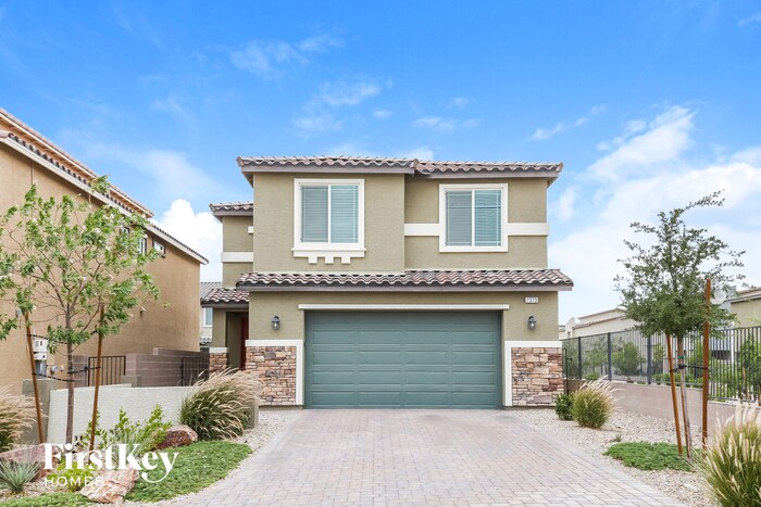 Foto principal - 7373 Dazzle Point Street