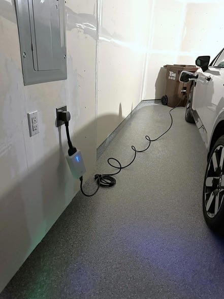 Building Photo - 5285 Long Pointe Pass