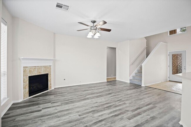 Building Photo - 30218 Legacy Pines Dr