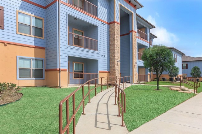 Casa Verde Apartments Laredo Tx