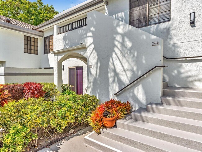 Foto del edificio - 15814 Loch Maree Ln