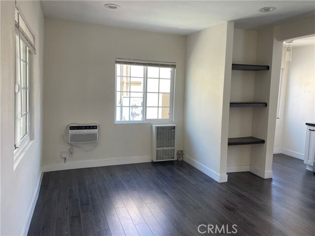 Foto principal - 1327 Douglas St