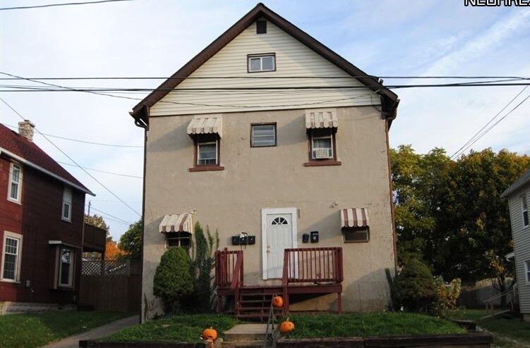 Primary Photo - 847 Chester Ave