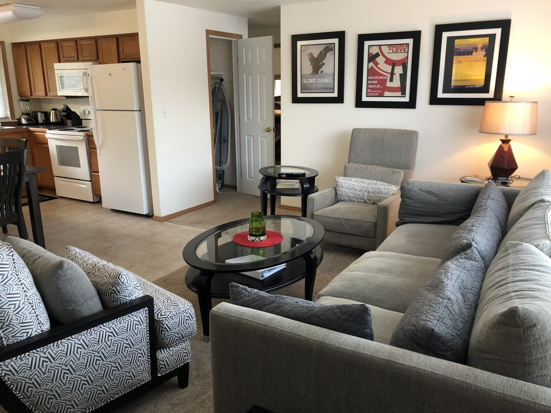 Foto principal - 5350 Lake Otis Pkwy