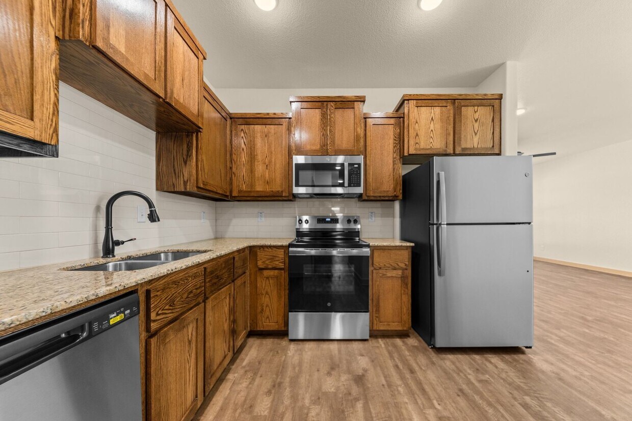 Primary Photo - 5904 Cactus Flower Ln
