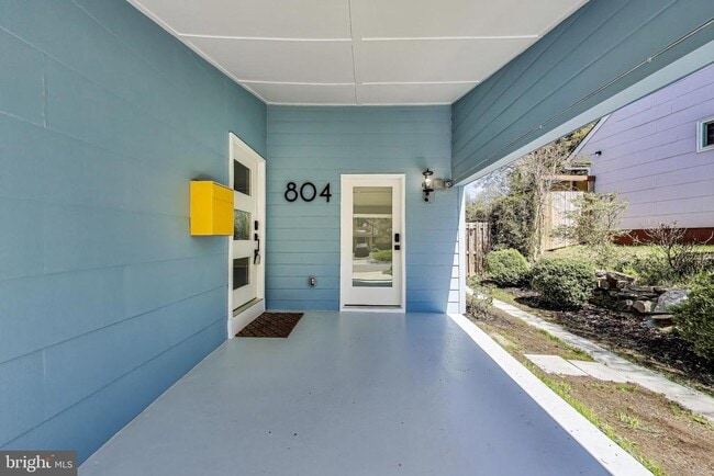 Foto del edificio - 804 Crothers Ln