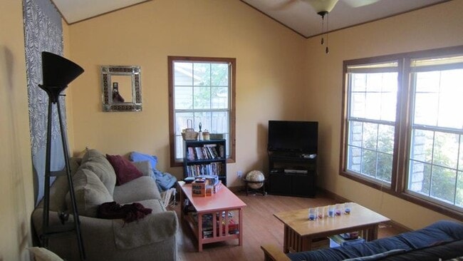Building Photo - 4703 Harmon Ave