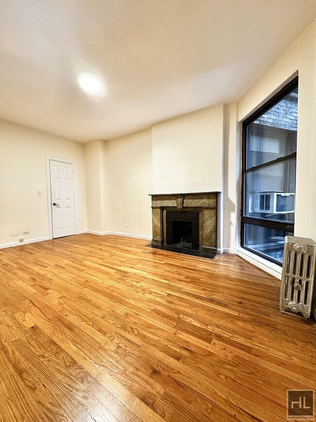 Building Photo - East 84th Street