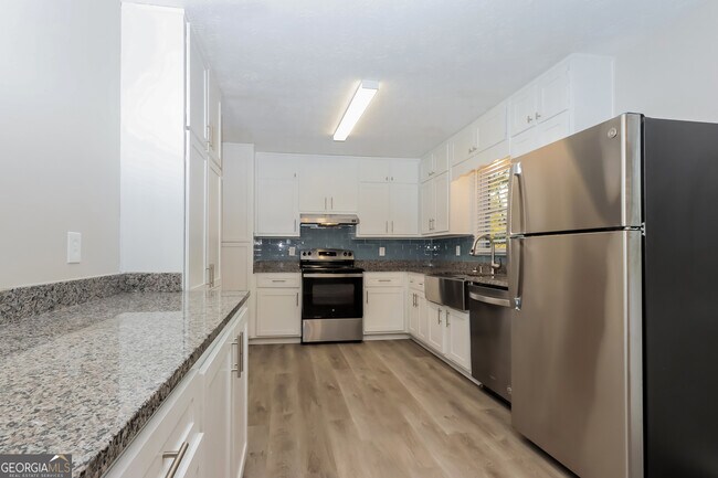 Foto del edificio - 565 Greenview Ave SE