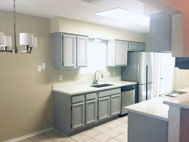 Foto del edificio - 39 S Woodstock Cir Dr