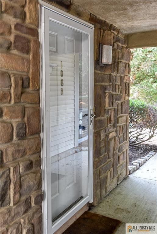 Building Photo - 1068 Schmidt Ln