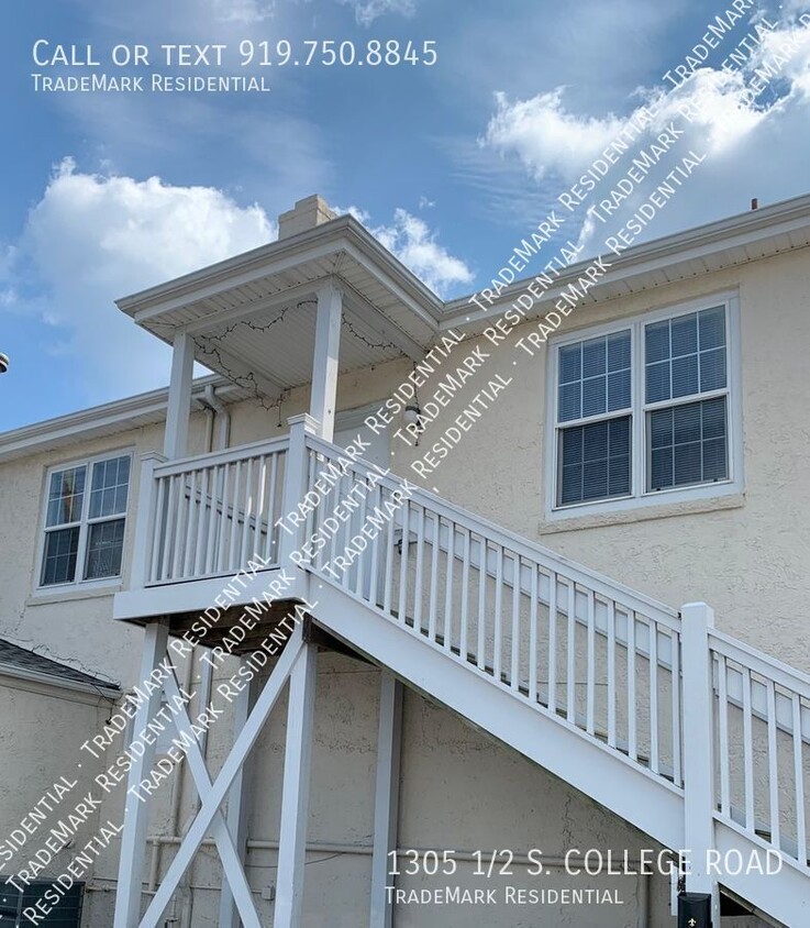 Primary Photo - 1305 1/2 S. COLLEGE ROAD-